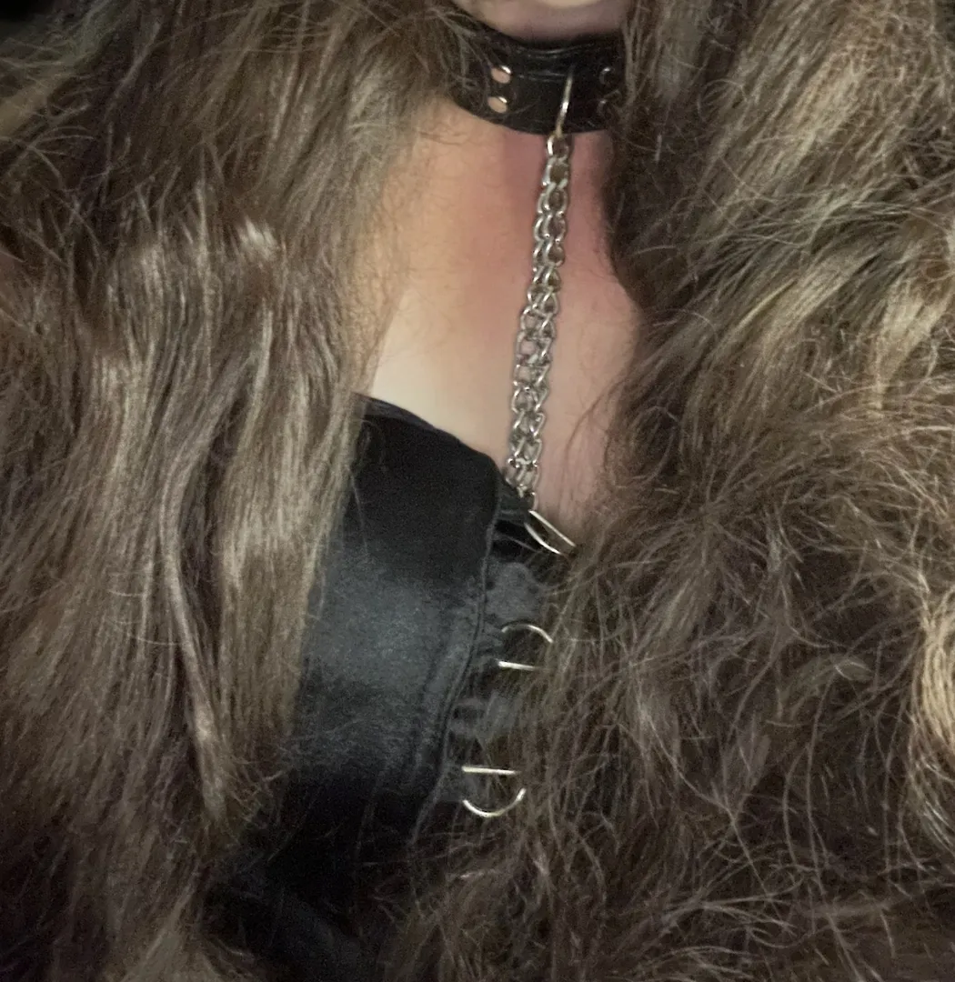 Image attachment from a user